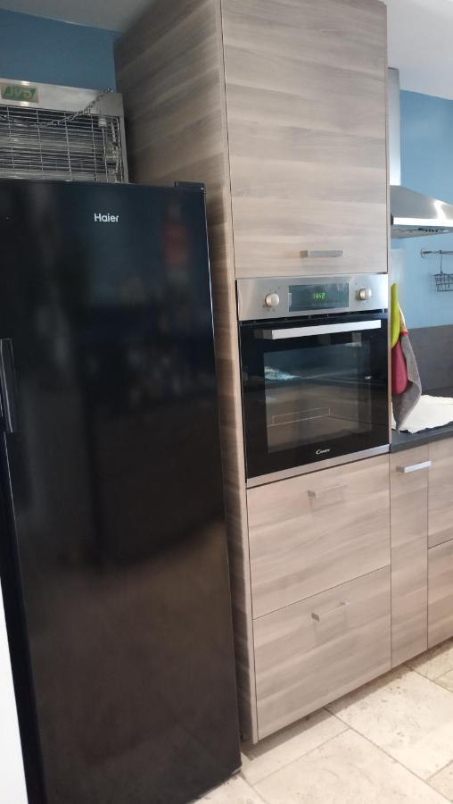 Villa J Et V Bédarrides Eksteriør billede